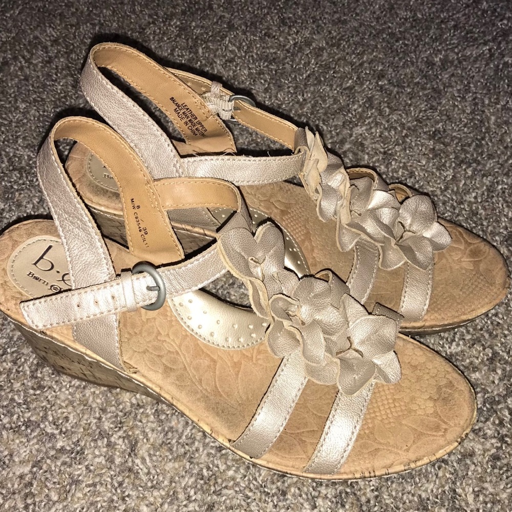 BOC sandals